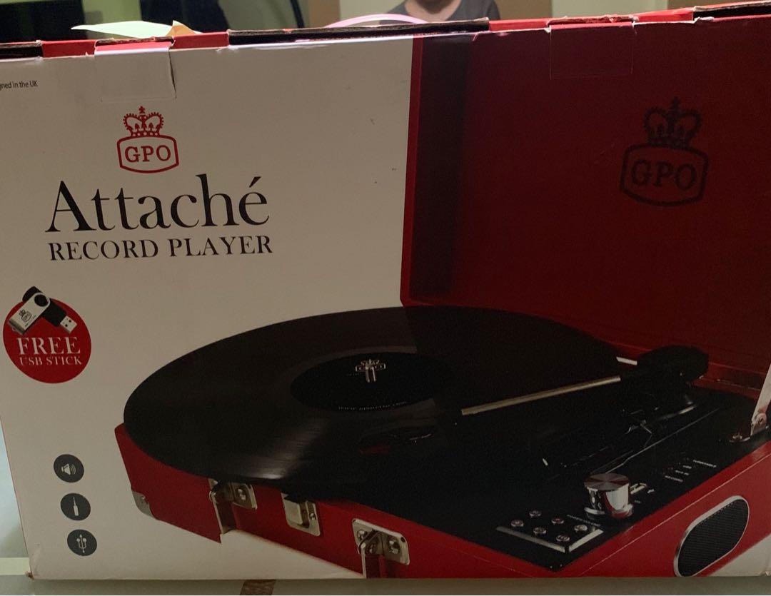 GPO Attache BriefcaseStyle Record Player with Builtin Speakers, Audio, Portable Music Players