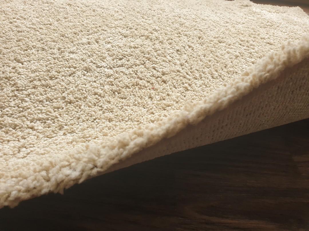 Adum Rug IKEA's ADUM rug (Cream), Furniture & Home Living, Kitchenware ...