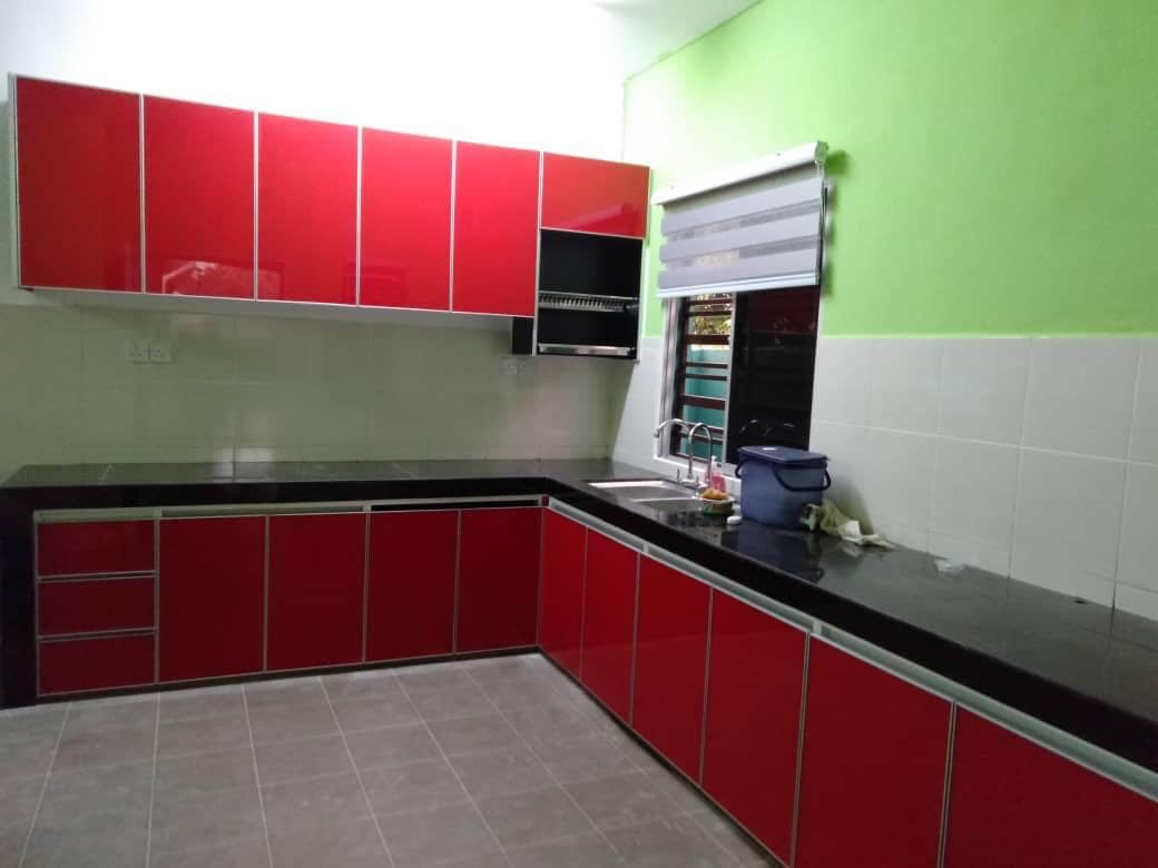 Kitchen cabinet / kilang kabinet / kabinet dapur, Furniture & Home