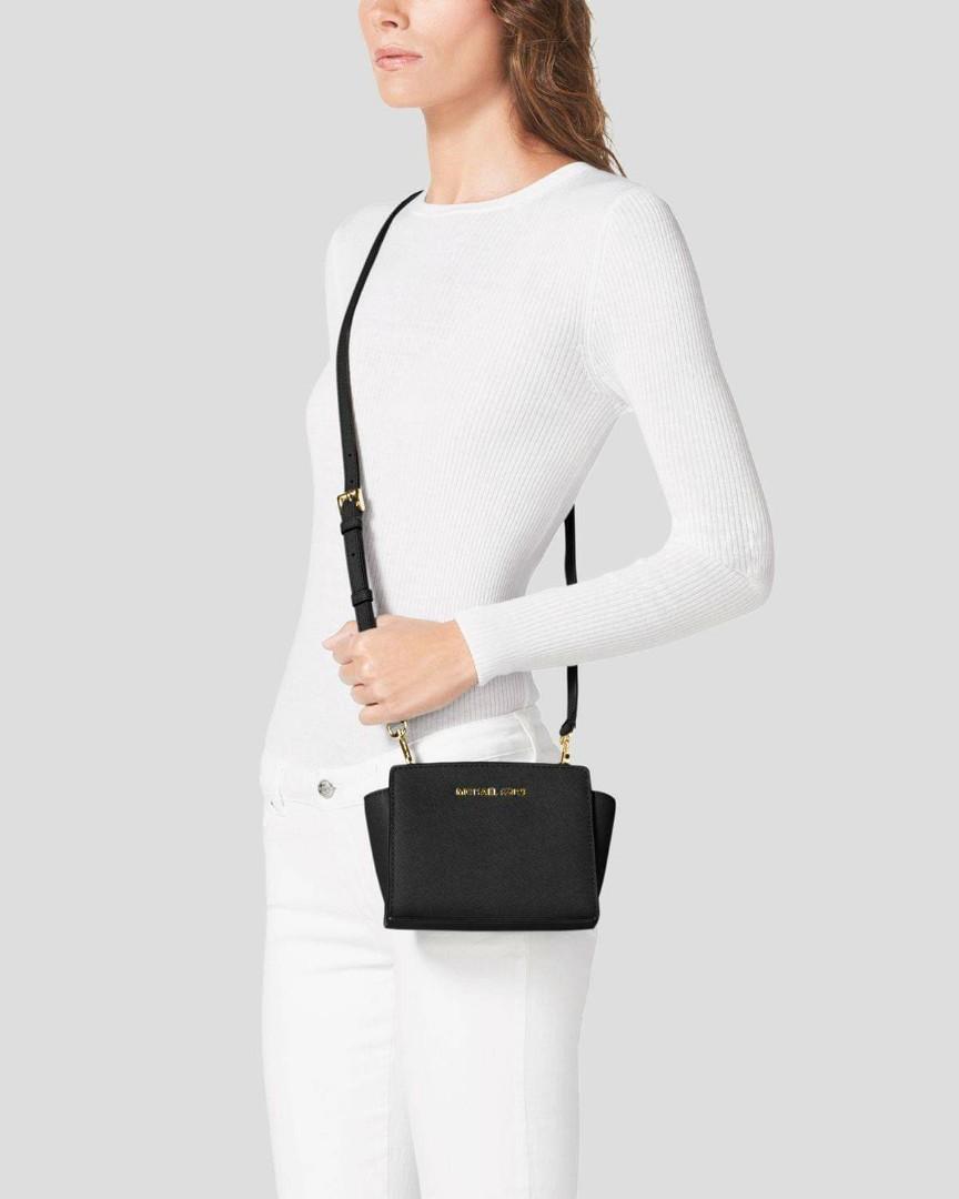 michael kors mini selma black