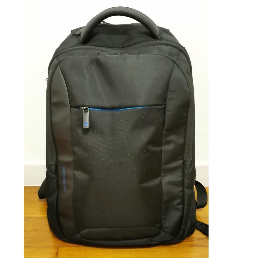 samsonite professional backpack