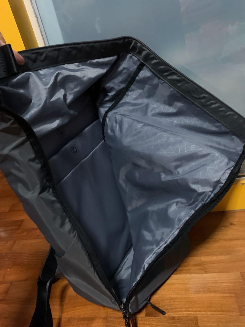 samsonite valt rolltop backpack