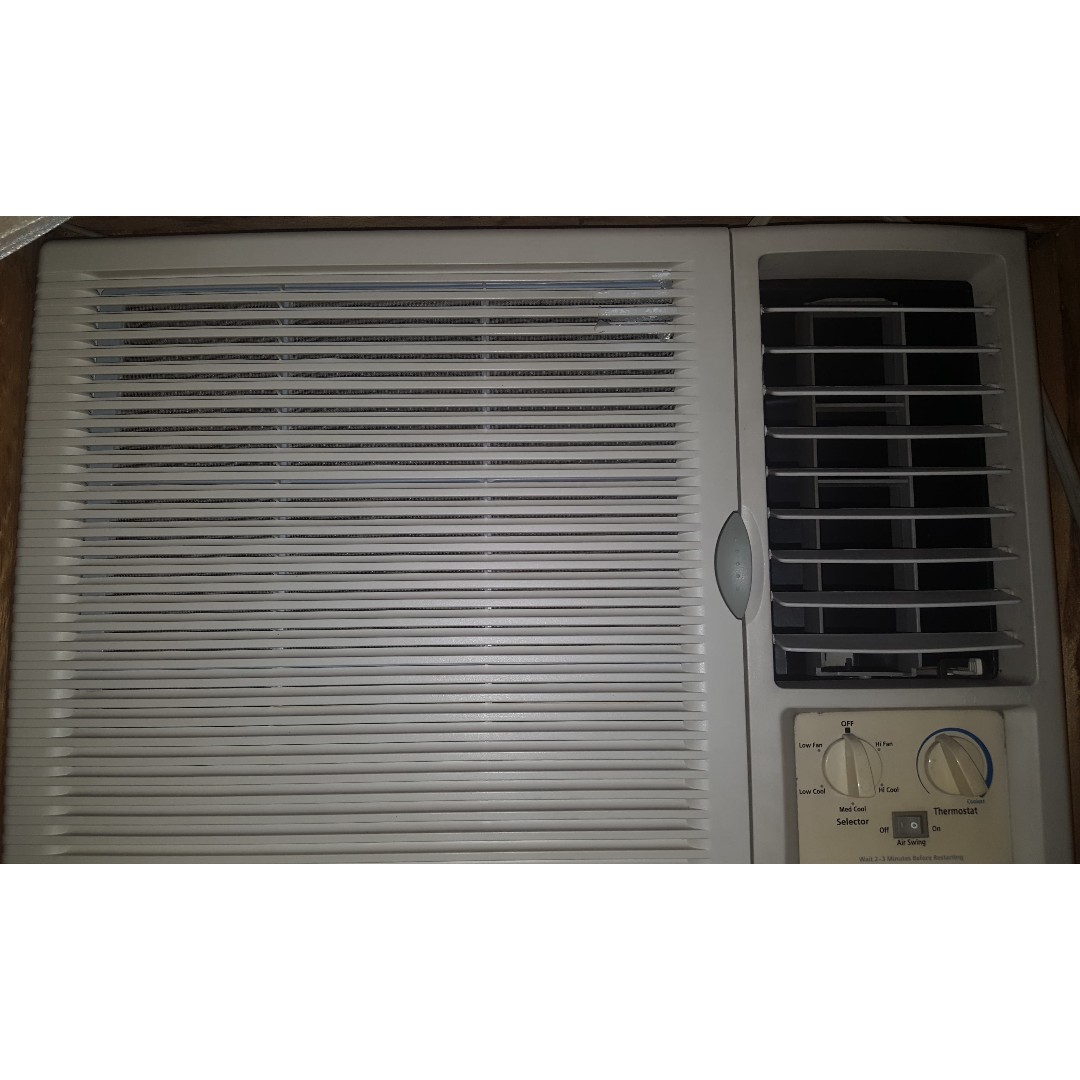 Samsung airconditioner window type 2HP, TV & Home Appliances, Air Conditioning and Heating on