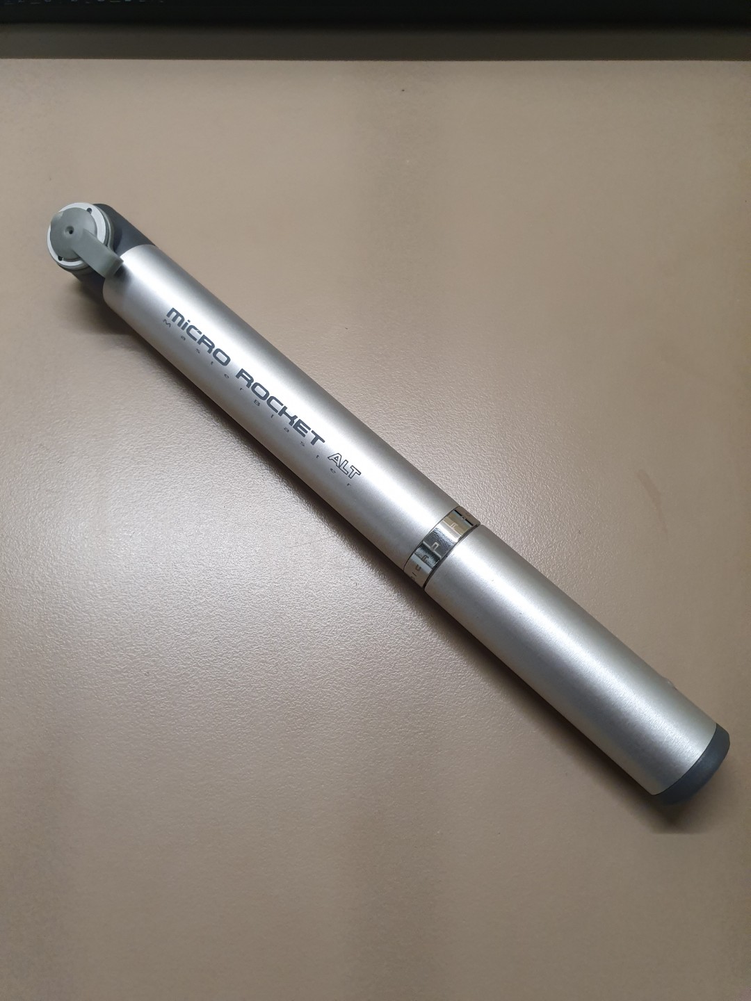 micro rocket bike pump