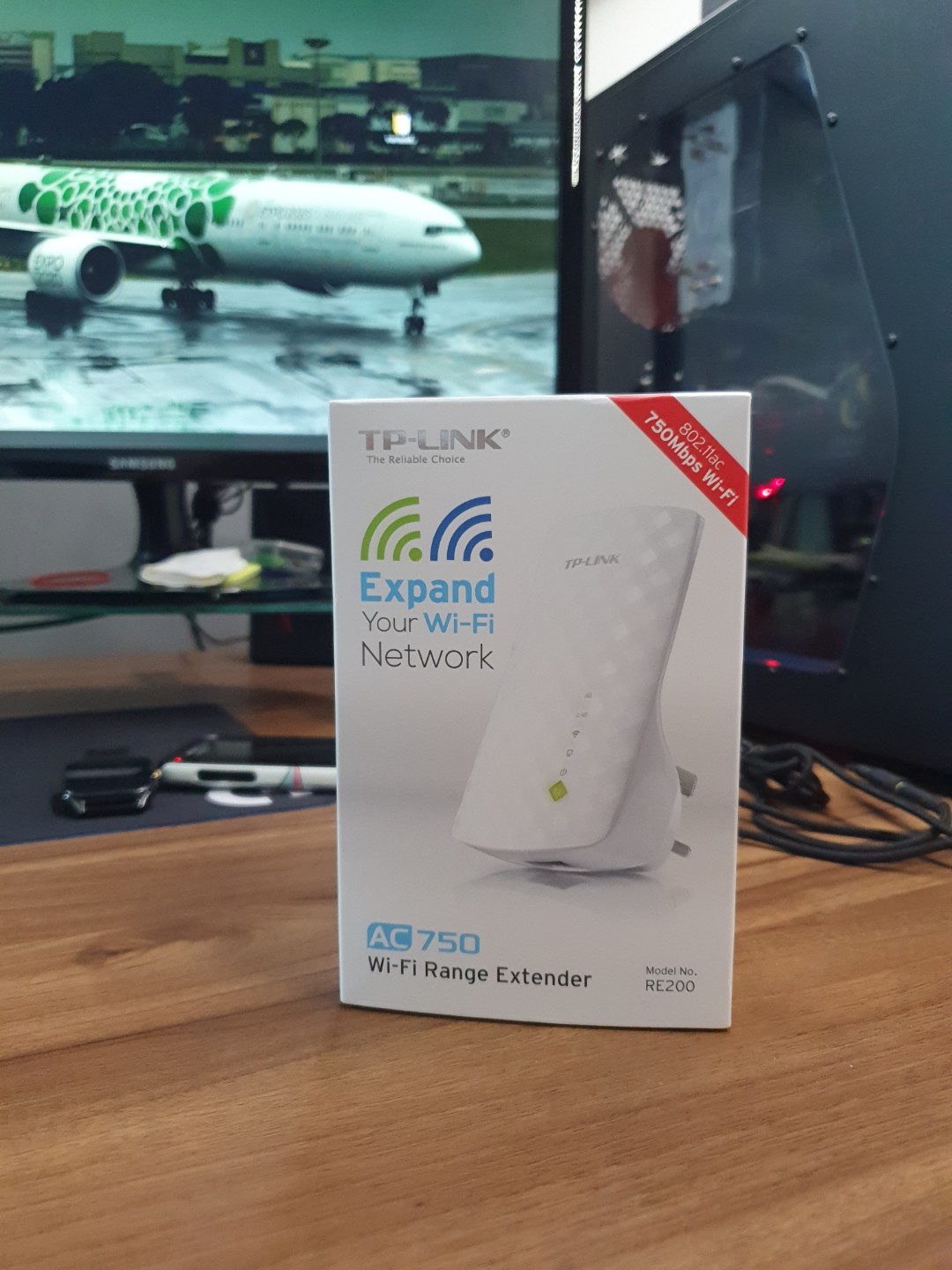 Re200 wifi extender Clearance