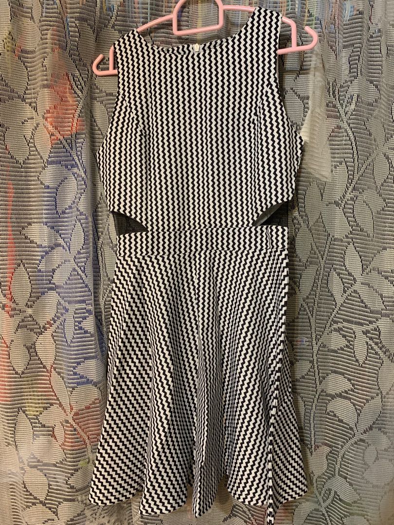 Zig Zag Striped Dress Women S Fashion Clothes Dresses Skirts