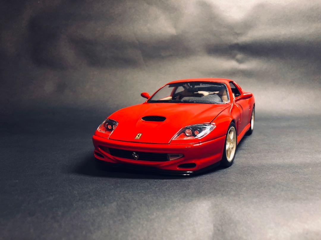 Miniature Burago 1:18 - Ferrari 550 Maranello 1996 - Jaune - Occasion