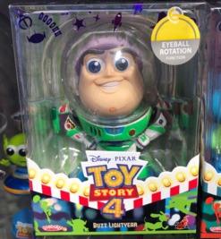 buzz lightyear hot toys