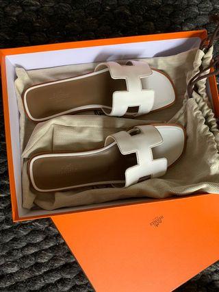 Hermes sandles