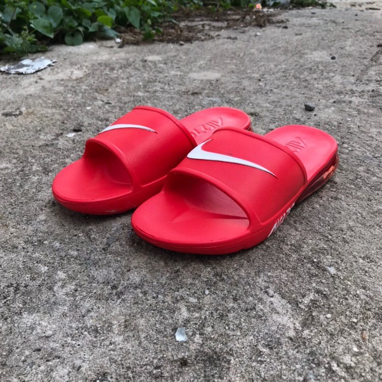 Nike top 270 slides