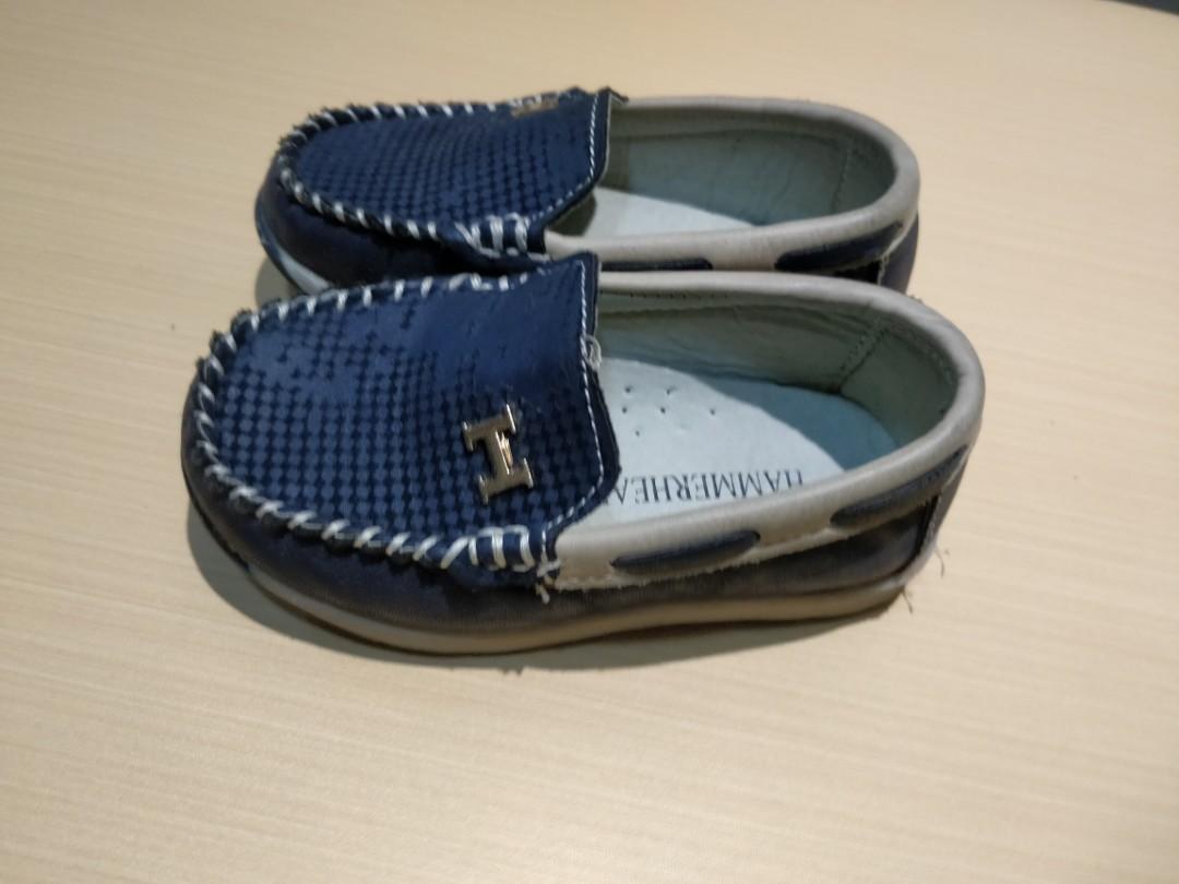 Baby Boys' Shoes (Category: Babies & Kids Fashion) located in Makati City. Submitted by silversummer1 (Listing ID 254799471, Image 3). Description: Baby Boys Shoes Assorted sizes 1) SOLD Champion Aqua Blue with Neon Green Sneakers - Size 6 1/2w Bought from Payless P200 2) Hammerhead Navy Loafers - Size 22 Bought from Hong Kong P200 3) SOLD C-Speed Brown/Light Brown Velvety Shoes - Size 24 Bought from Landmark P200 4) Smartfit Brown/Light Brown Le