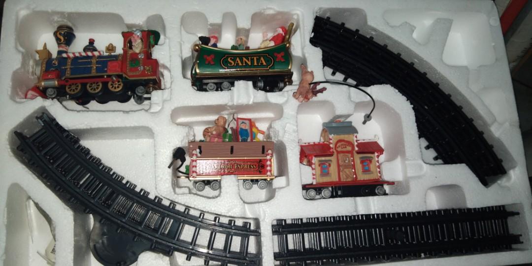 lemax train set