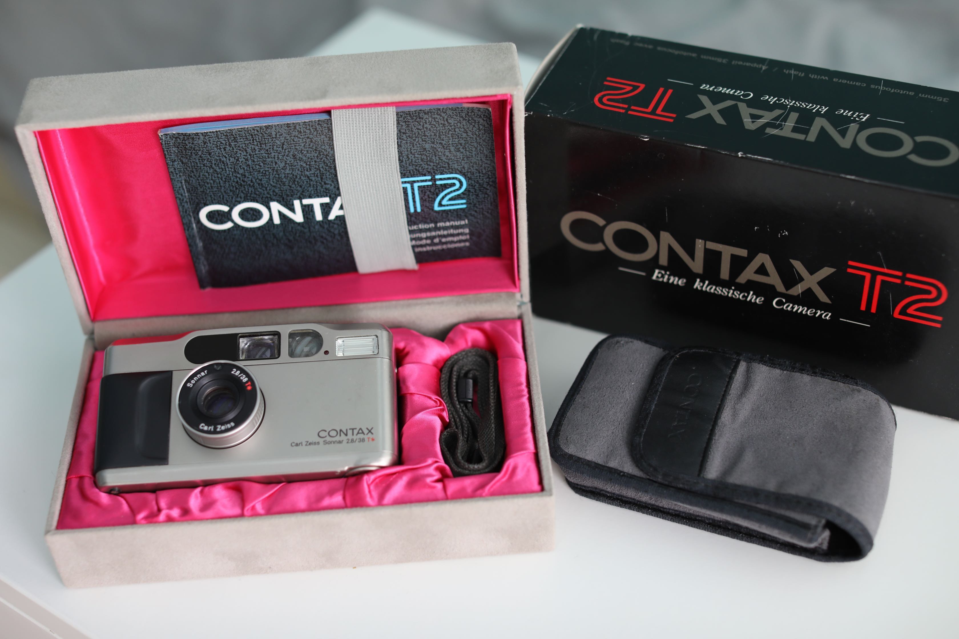 Contax T2 35mm film camera (Carl Zeiss T* Sonnar f2.8/38mm) - FILM ...