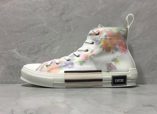 dior x kaws sneakers
