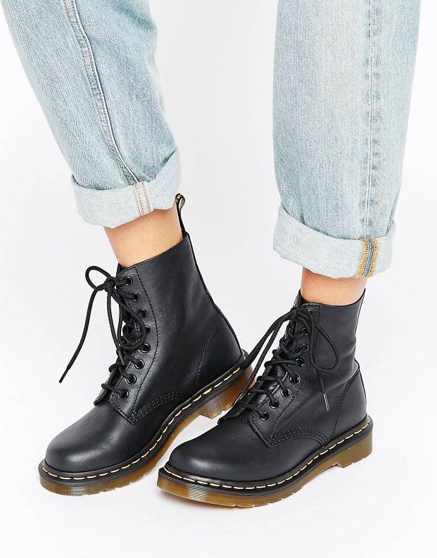 dr martens pascal 10