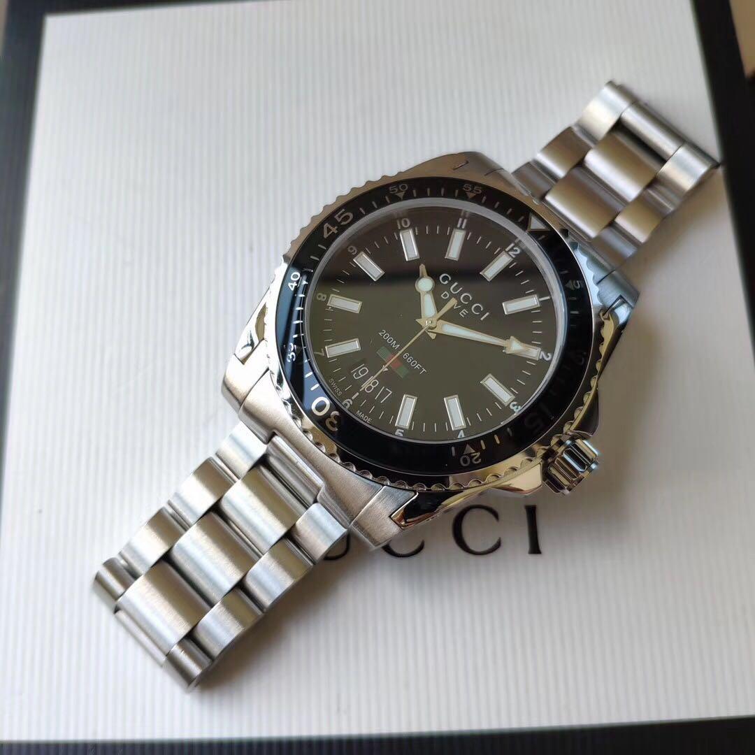 Gucci dive best sale ya 136