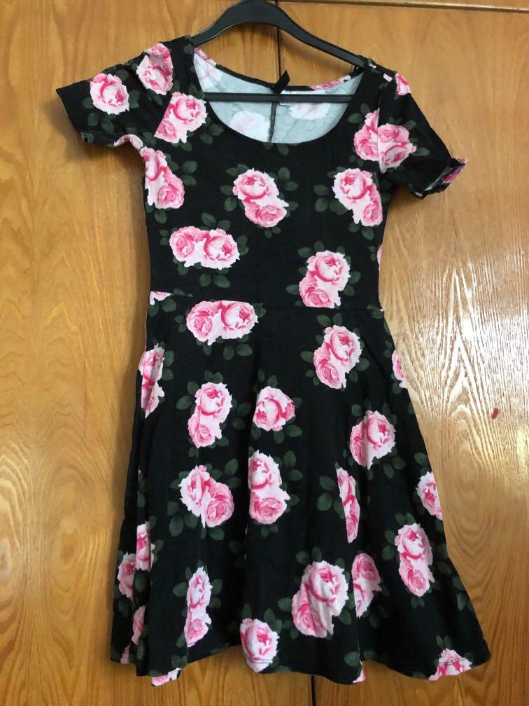 H M Black Floral Dress Women S Fashion Clothes Dresses Skirts On Carousell