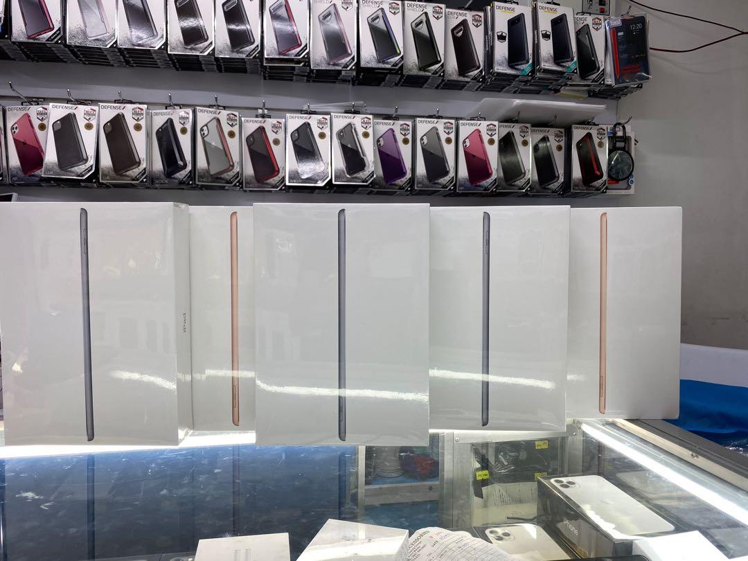 iPad 7th Gen 2019 (Category: iPad) located in San Juan City. Submitted by ajtswisswatches (Listing ID 254840655, Image 2). Description: Apple iPad 7th Gen 10.2” Wifi 32gb 18,400 Wifi 128gb 24,400 - 8MP Camera - Quadcore 2.34ghz - apple A10 fusion For Inquiry pm/call 09274488880 All Units are: Brand new sealed 1 year apple warranty 100% original (legit).