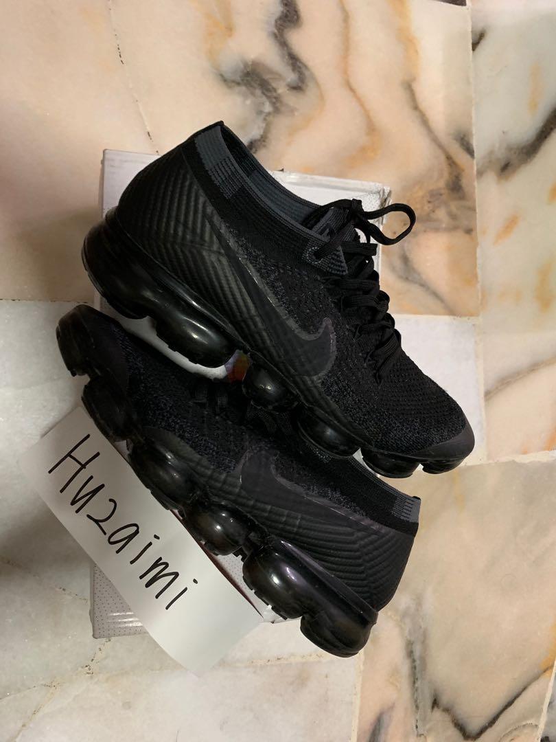 Nike vapormax triple black 1.0 hot sale