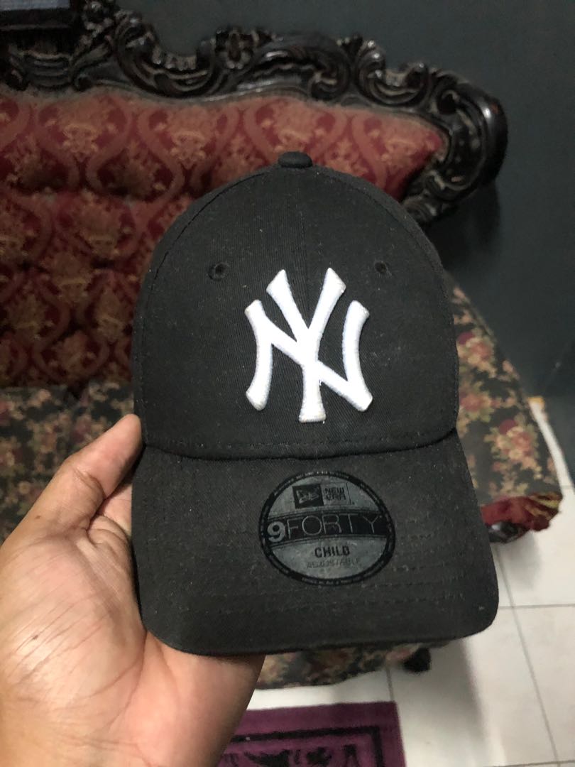 NY Cap, Men's Fashion, Watches & Accessories, Cap & Hats on Carousell