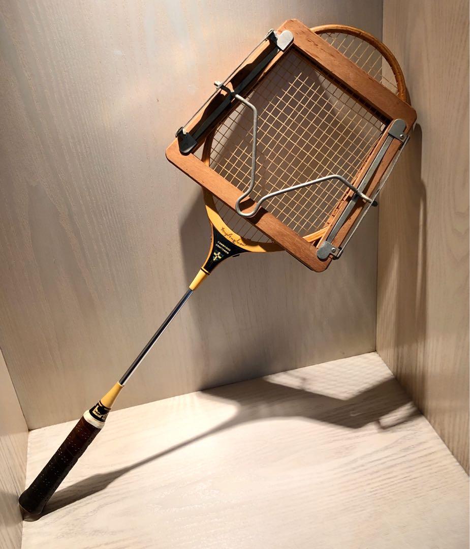 Rare Silver Gray Racquet With Wong Peng Soon Signature Hobbies Toys Memorabilia Collectibles Religious Items On Carousell