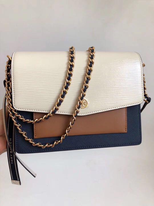 Tory burch robinson mixed sales material convertible shoulder bag
