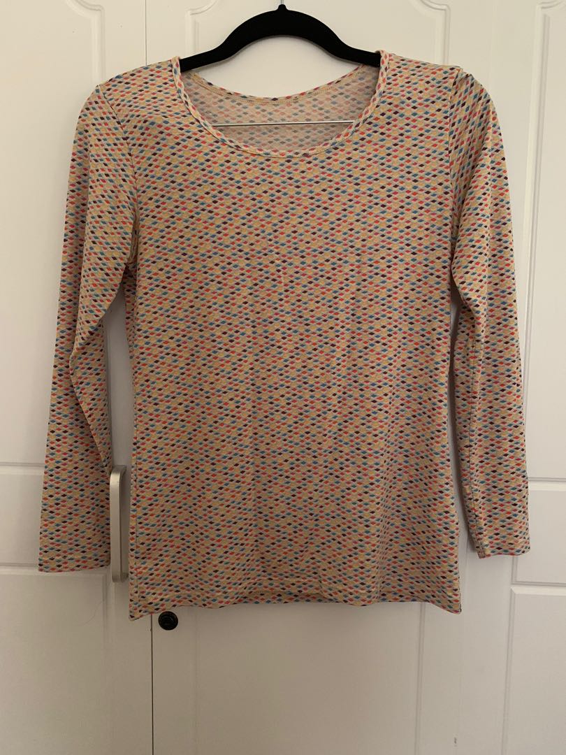 Uniqlo Heatteach, Women's Fashion, Tops, Longsleeves on Carousell