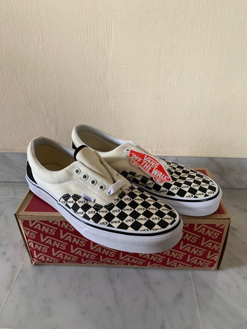 vans era chill vibes