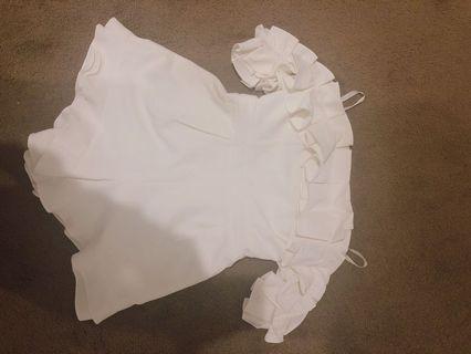 Runaway Label Playsuit sz8