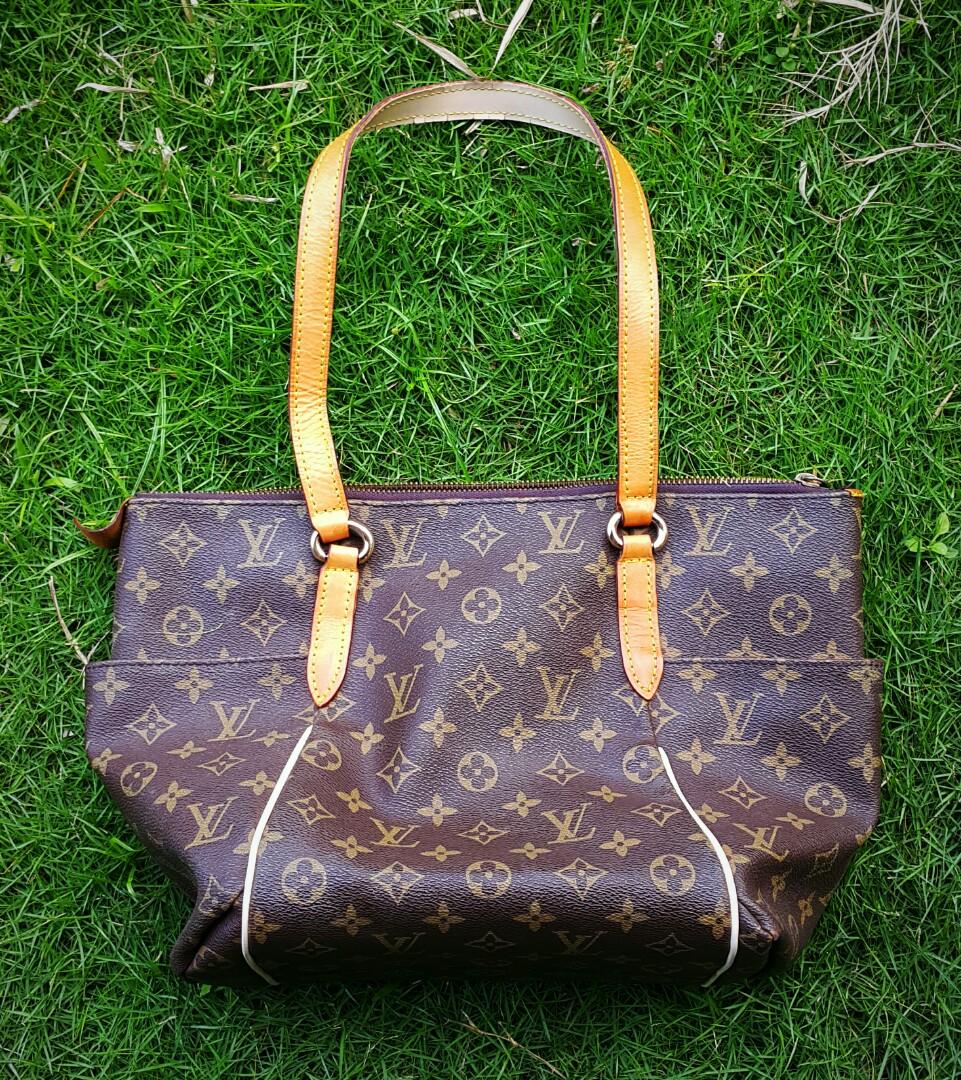 Beg tangan discount louis vuitton original