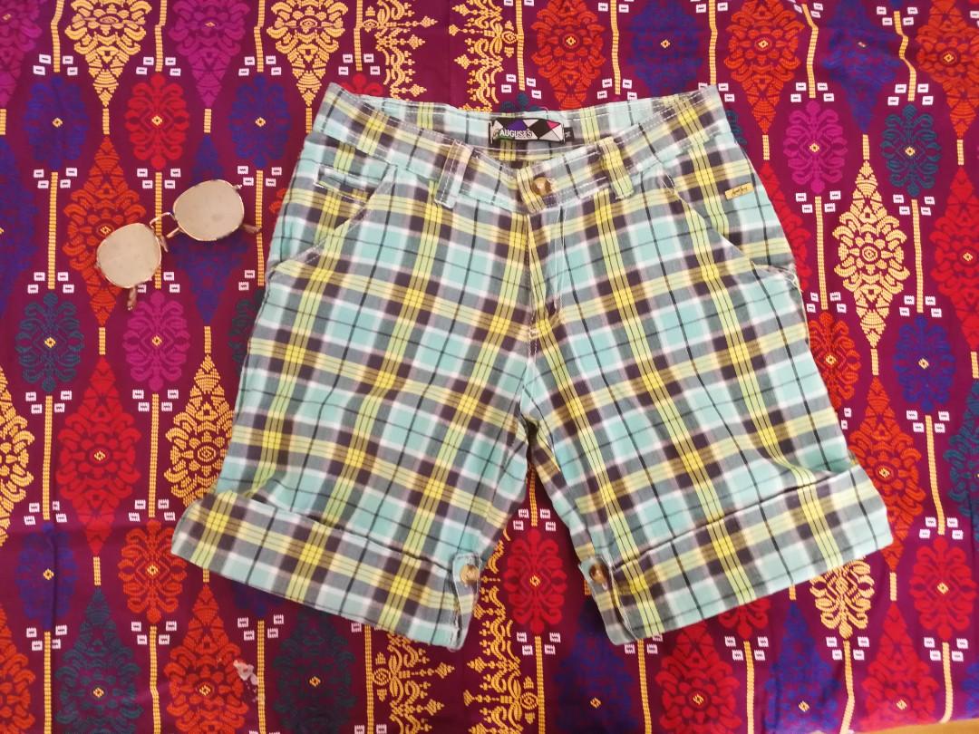 Blue plaid foldable tokong/shorts (Category: Other Bottoms) located in Quezon City. Submitted by gabade (Listing ID 254882397, Image 1). Description: Tokong shorts 📍color: blue and yellow plaid 📍condition: excellent. almost no flaws 📍specifications: can be worn 2-way because it can be folded. 📍Rfs: size no longer fits me well Feel free to pm for more info 😊 #Sweldo7.