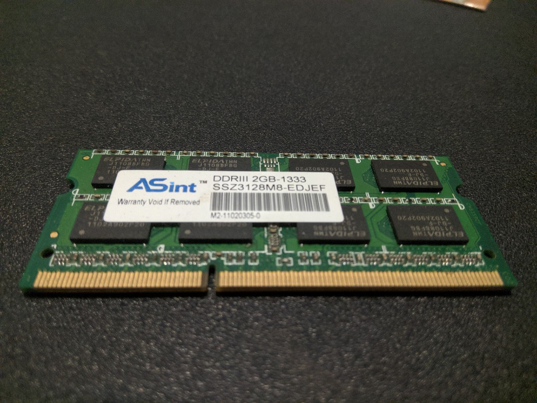 DDR3 2GB - 1333 RAM (Category: Computer Parts) located in Imus. Submitted by kennethmolina1997 (Listing ID 255002926, Image 1). Description: Negotiable yung price Chat me the price offer 🙂 Item was from my MSI Laptop 2Gb DDR3 1333Mhz SODIMM.