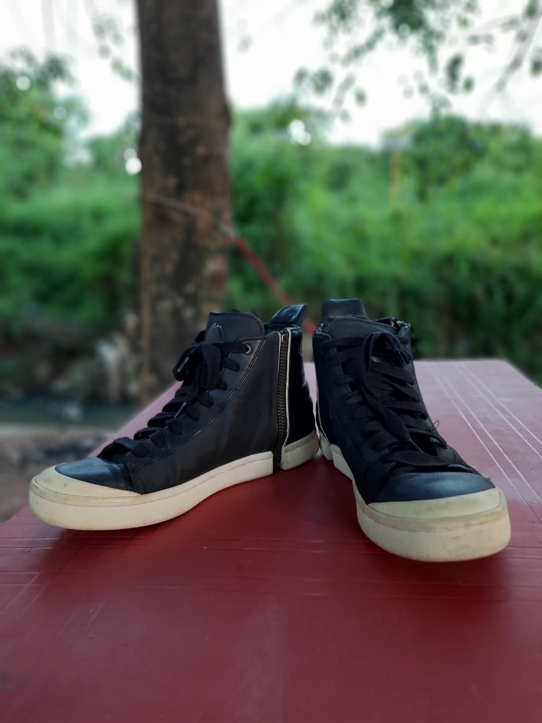 Diesel S nentish zipper round boots Fesyen Pria Sepatu Sepatu
