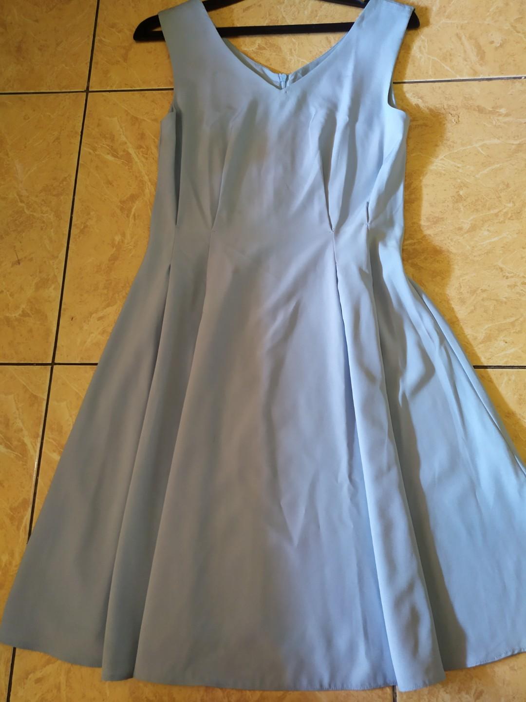 Dress Warna Baby Blue Fesyen Wanita Pakaian Wanita Gaun Rok Di Carousell