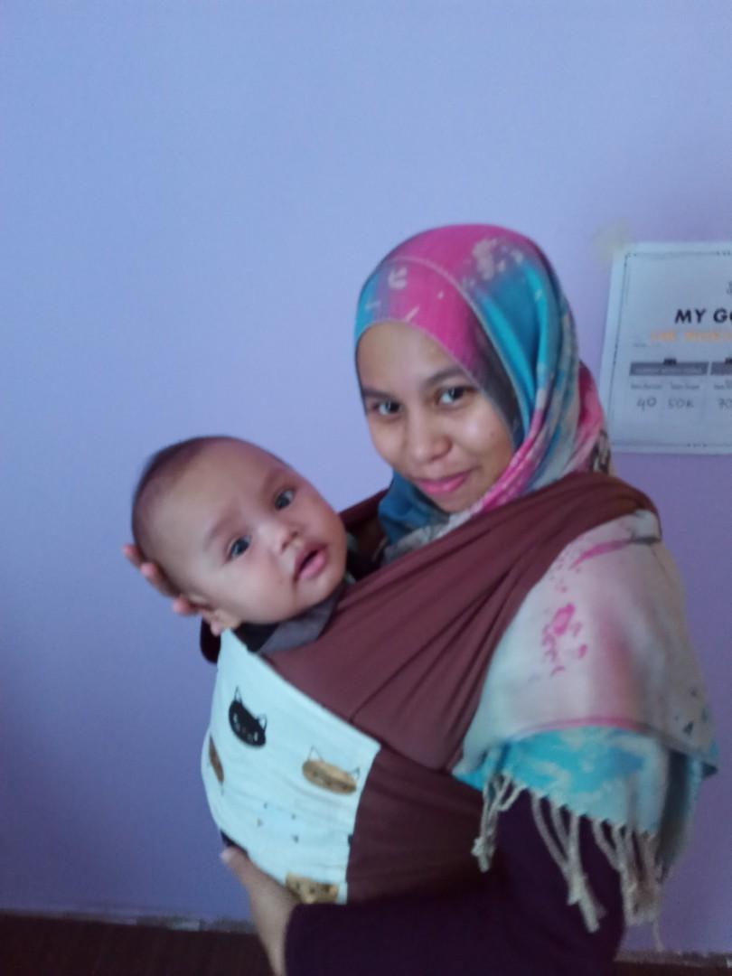 Mak Yang baby wrap/carrier, Babies & Kids, Going Out, Carriers & Slings