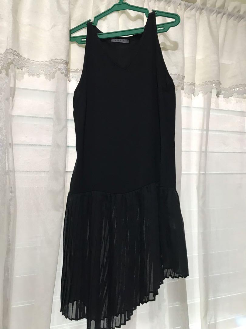 Maldita Black Dress, Women's Fashion, Dresses & Sets, Dresses on Carousell
