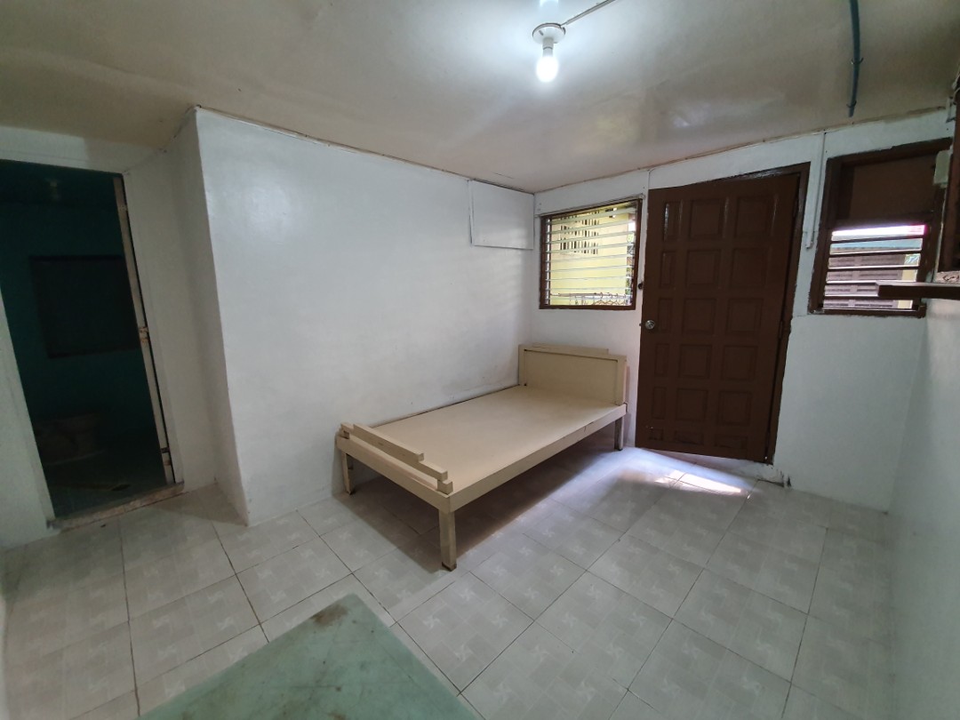 (Category: ) located in . Submitted by iamgera (Listing ID 254928504, Image 1). Description: .