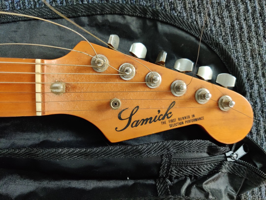 Samick Electric Guitar Hobbies Toys Music Media CDs DVDs