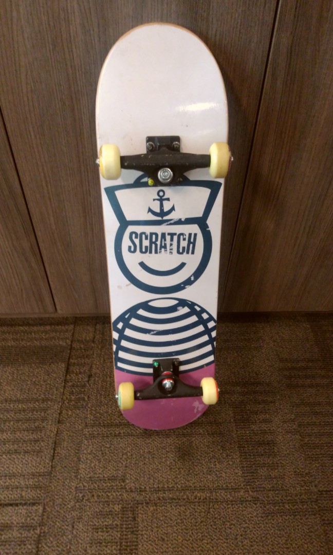 skateboard scratch full set jarang pakai, Olah Raga, Perlengkapan