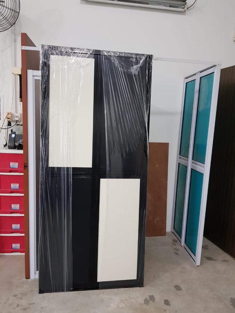 Toilet Aluminium Black Frame Bifold Door Furniture Others On Carousell