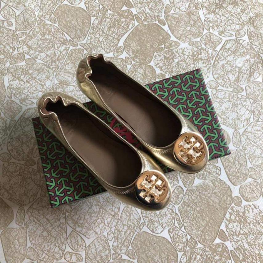 tory burch gold shoes