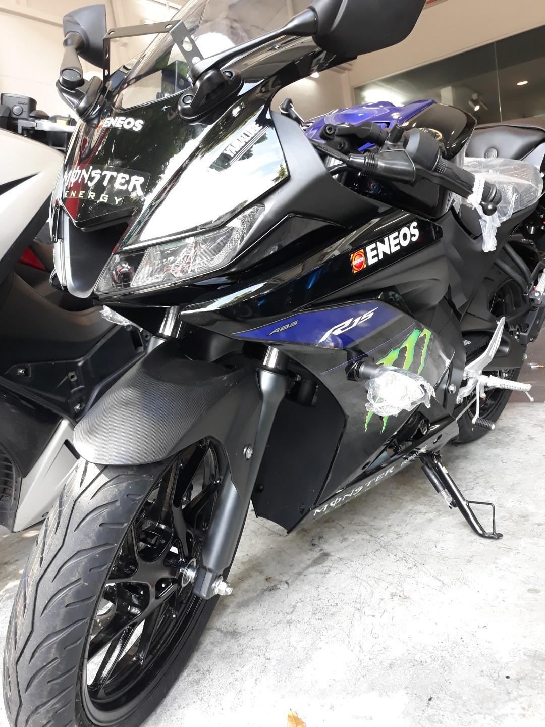 Yamaha r15 hot sale monster energy 2020