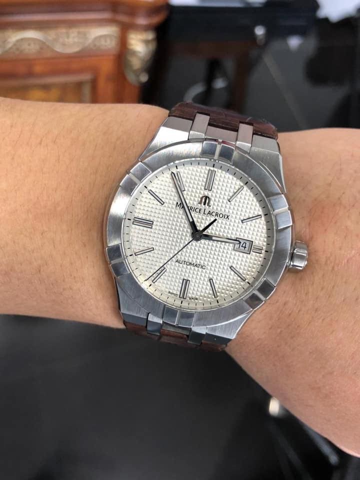 2018 Maurice Lacroix AIKON Full set 42mm automatic, Luxury, Watches on  Carousell