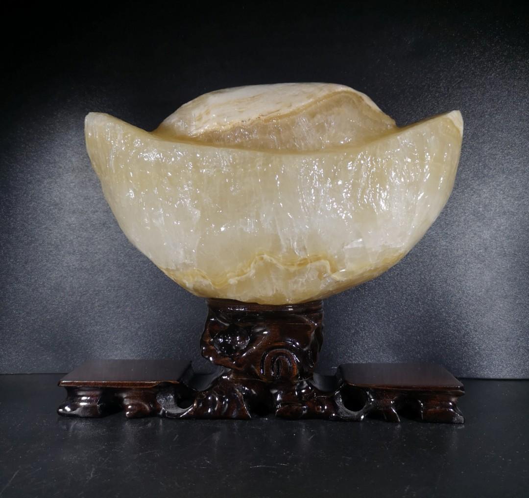 黄方解石大元宝摆件 yellow calcite big ingots decoration