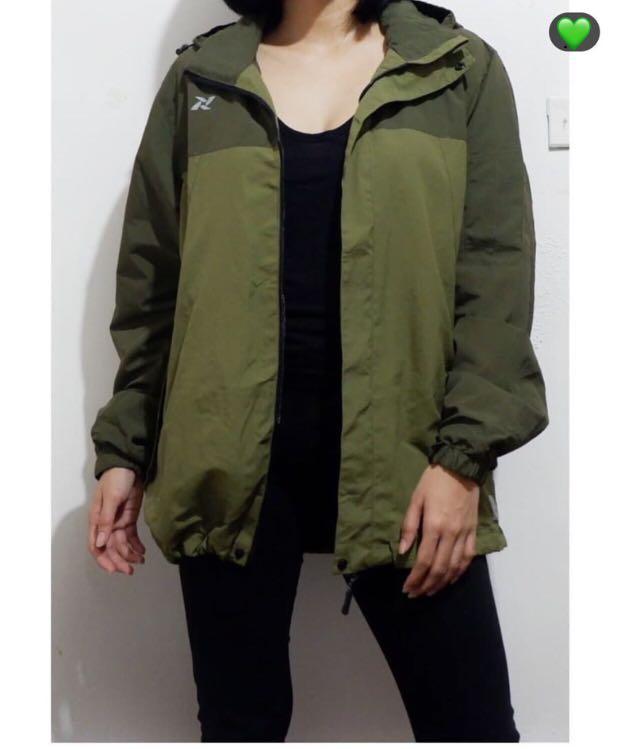 ARMY GREEN WINDBREAKER WITH HOODIE Women s Fashion Coats