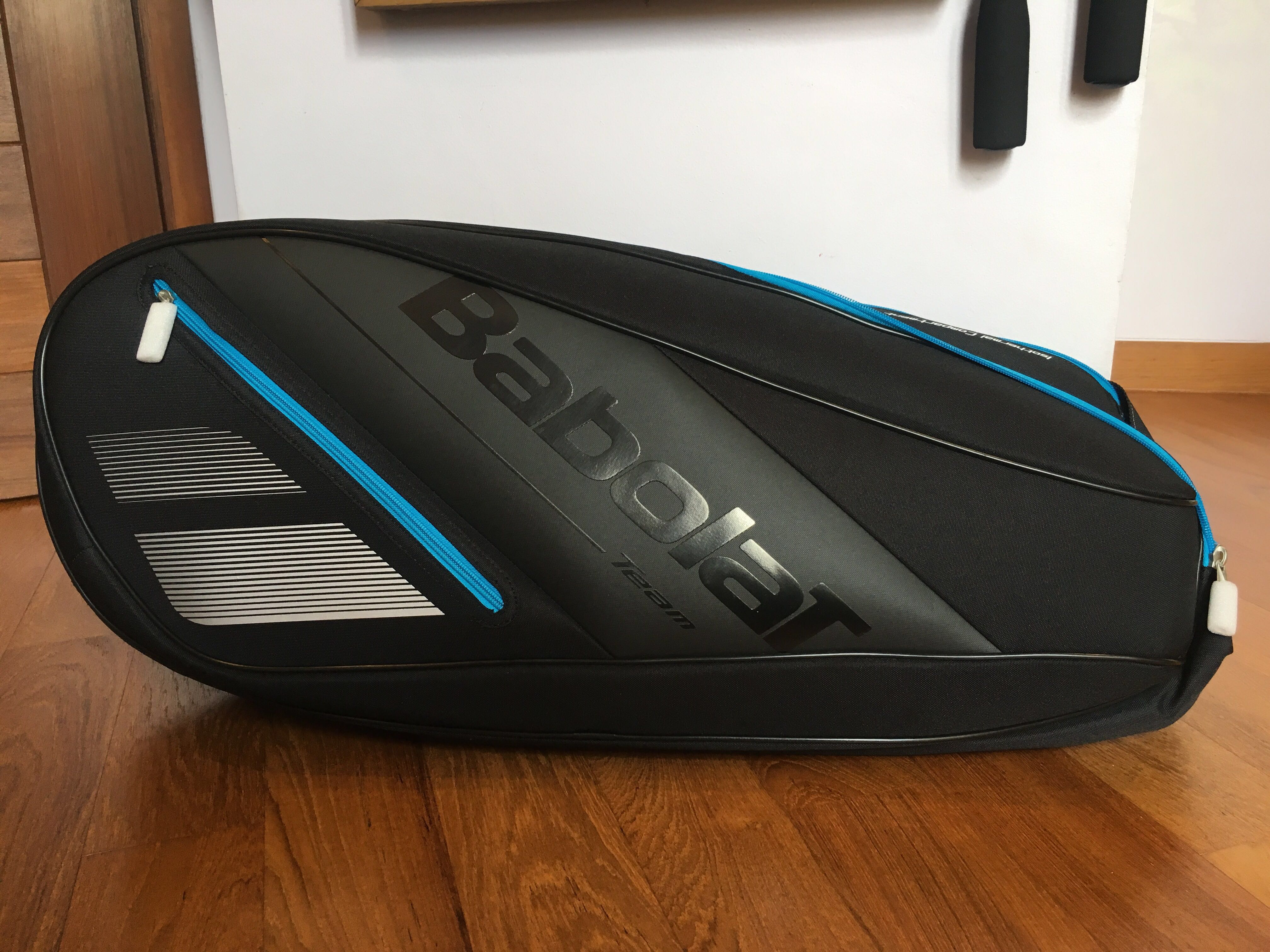 babolat badminton kit bag