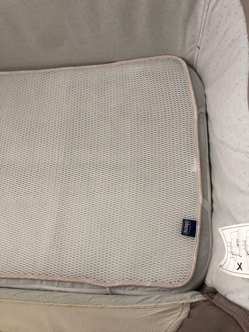 CHICCO Next2me Magic Crib, Dimensions 103 X 73 X 83 Cm