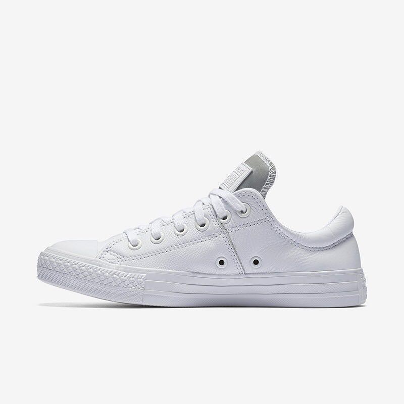 low all star converse