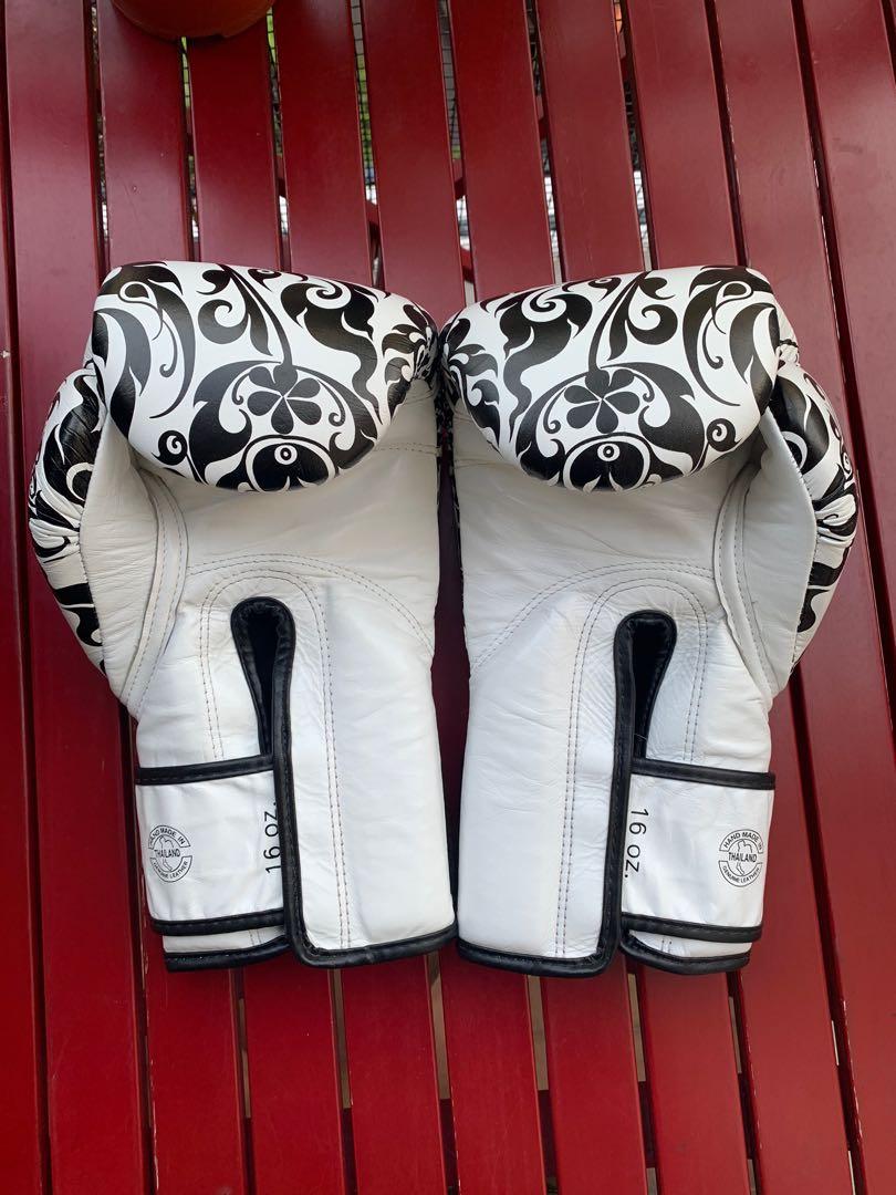 Fairtex Boxing Gloves 16oz, Sports Equipment, Sports & Games, Water