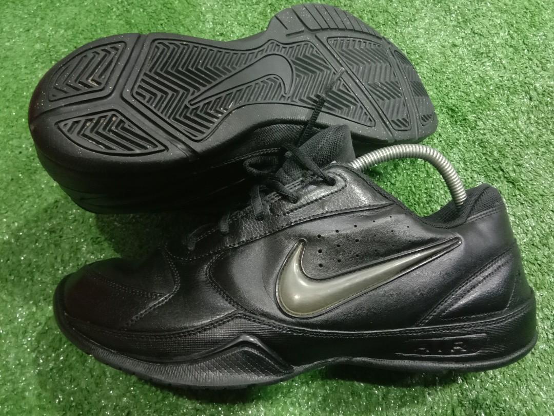 NIKE AIR COURT LEADER LOW BLACK LEATHER, Sports Equipment, Sports & Games, Racket & Ball on Carousell